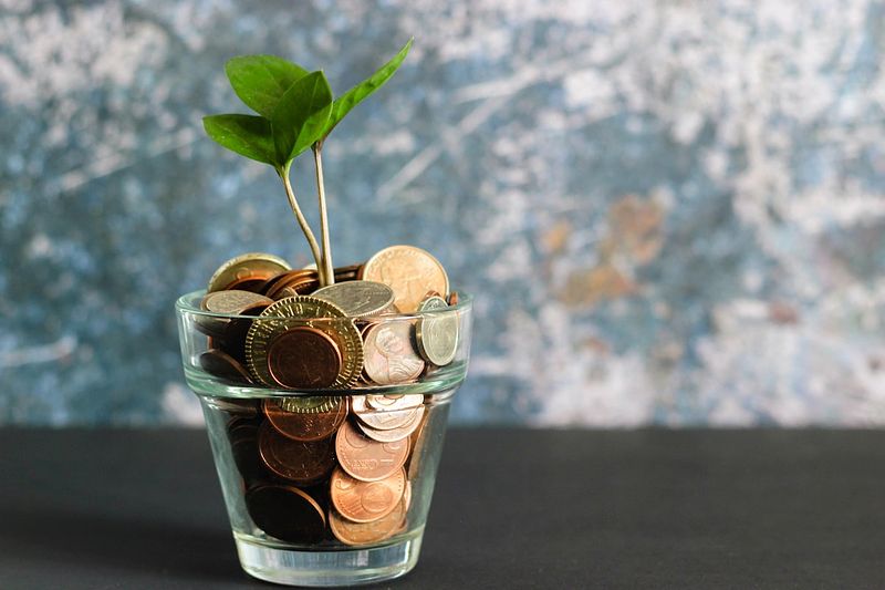 The Minimum Payment Trap: Why Paying The Minimum Costs You Years